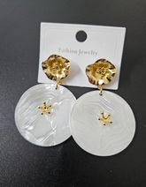 Ocean Shell Golden Earrings