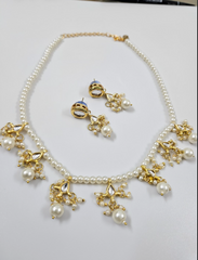Queen’s Minimal Choker Set